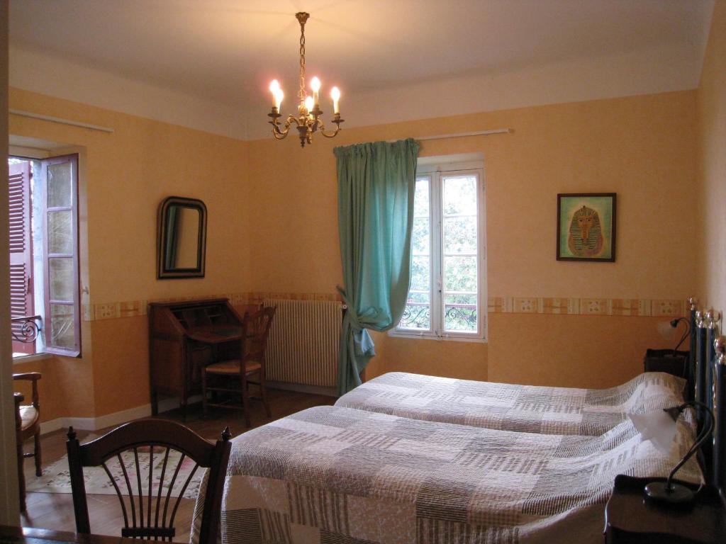 Chambres D'Hotes Closerie Du Guilhat Salies-de-Béarn Exteriér fotografie